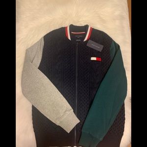 Tommy Hilfiger sweater size XS